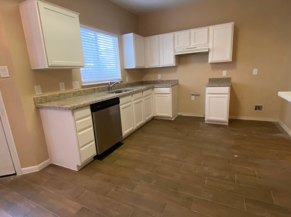 19419 Maywood Falls Cir, Houston, TX 77084