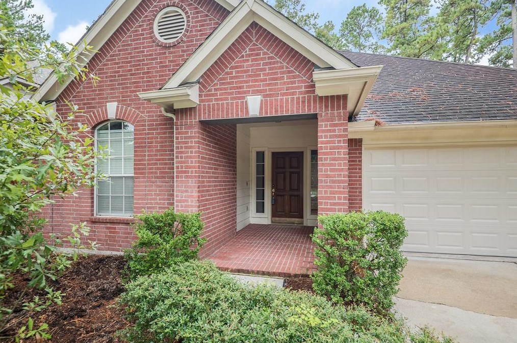 155 N Wimberly Way, Conroe, TX 77385