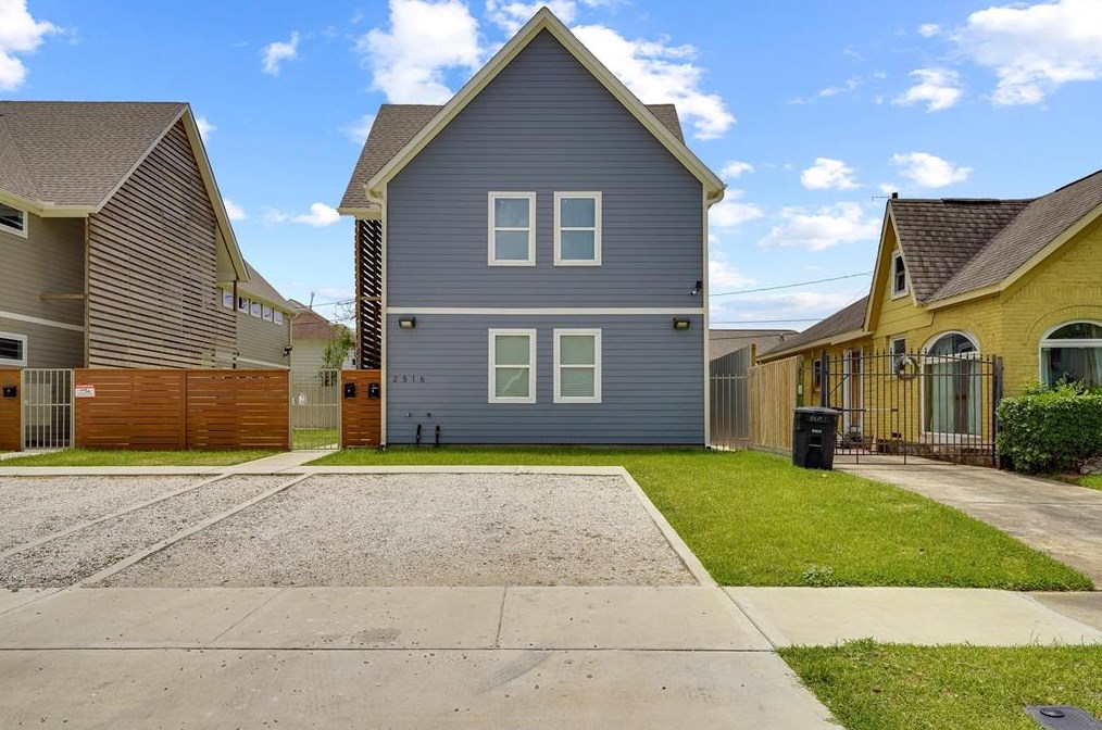 2516 Cleburne St #a, Houston, TX 77004