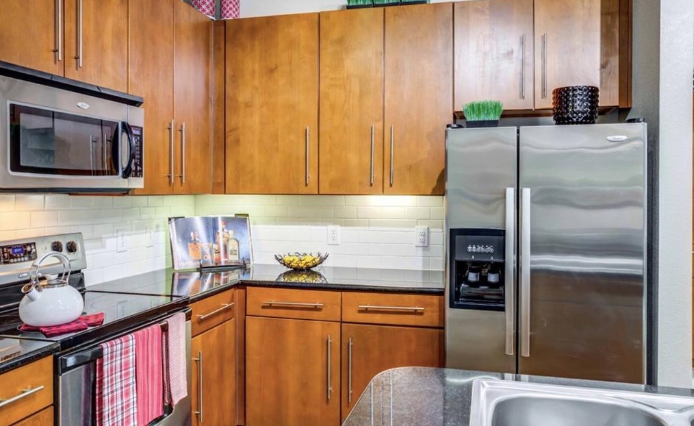 1725 Cres Plaza Dr #1180, Houston, TX 77077