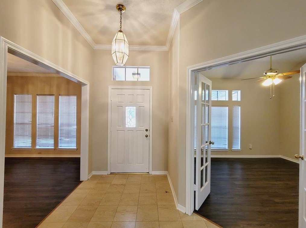 16930 Scenic Lakes Way, Houston, TX 77095