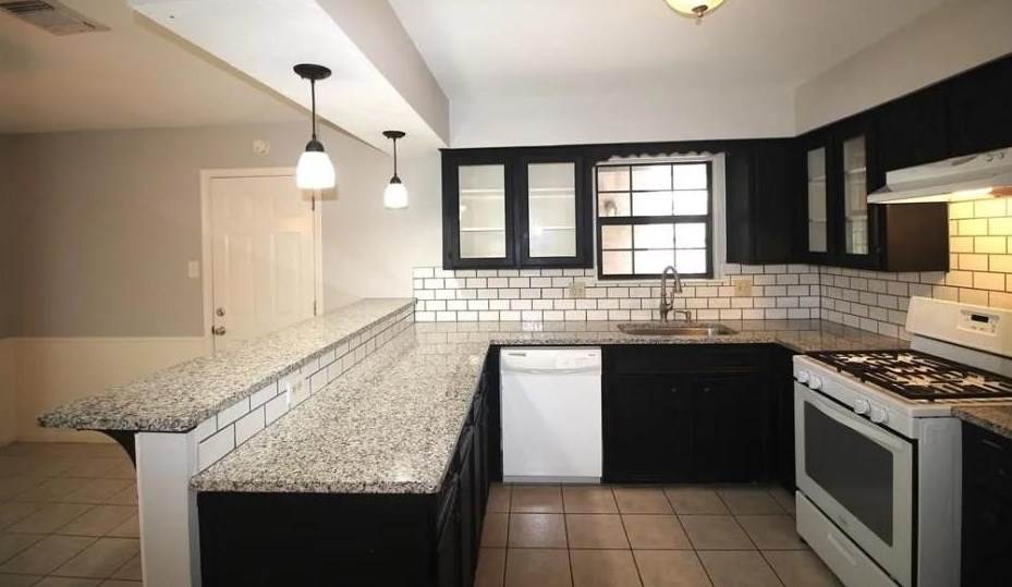 2707 Tinechester Dr, Humble, TX 77339