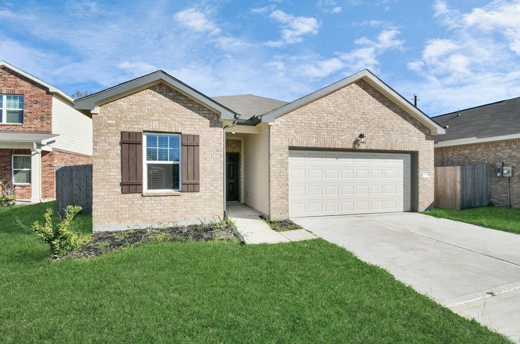 7807 Royalwood Dr, Houston, TX 77049