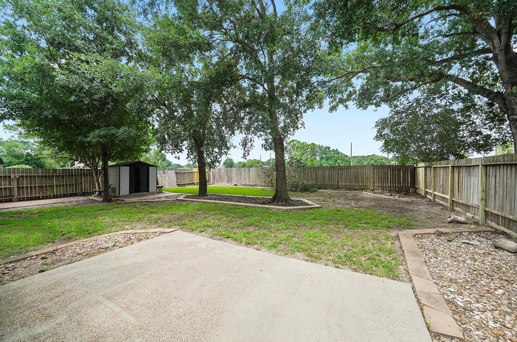 10510 Trading Post Dr, Houston TX  77064-7027 exterior