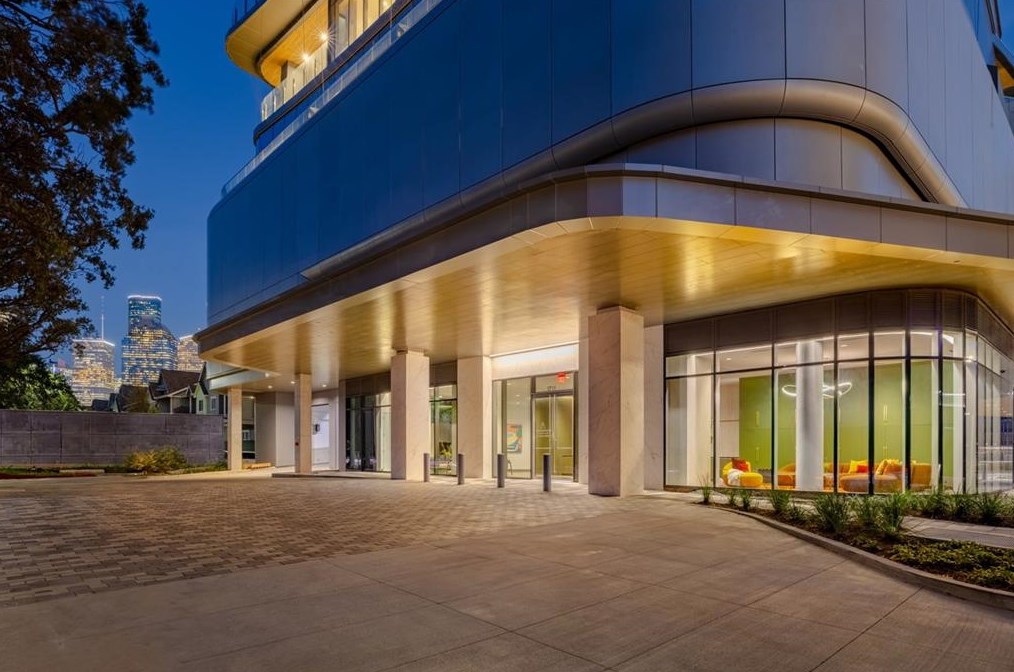 1711 Allen Pkwy #1706, Houston, TX 77019