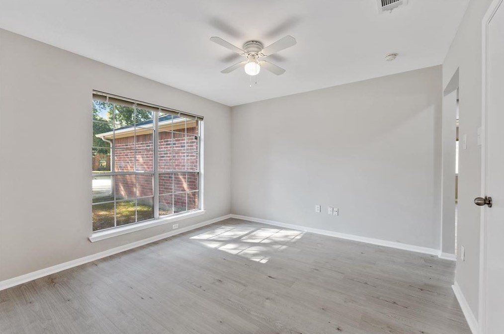 2615 Woodcreek Mdw Ln, Houston TX  77073-3149 exterior