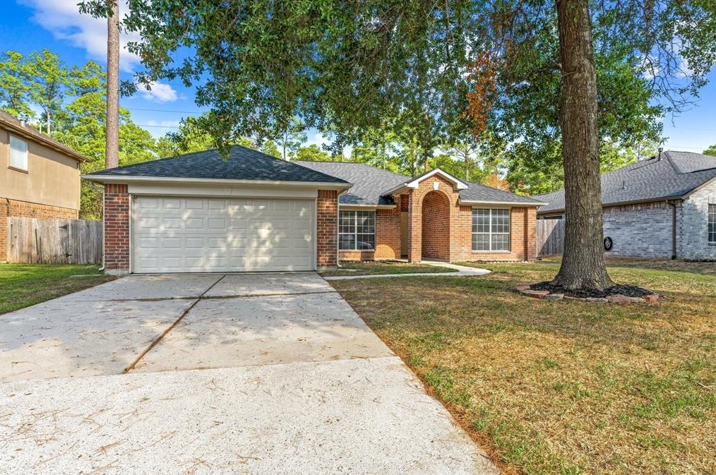 2615 Woodcreek Mdw Ln, Houston TX  77073-3149 exterior