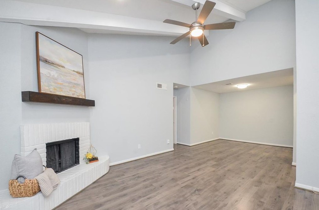 5711 Sugar Hill Dr Apt 54, Houston, TX 77057