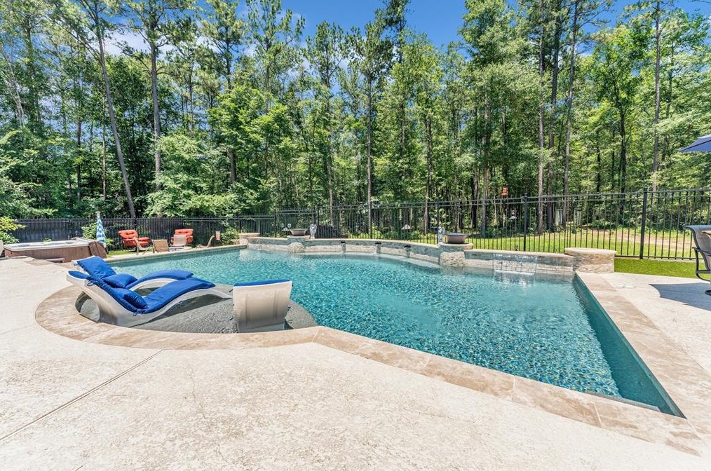 11246 Quiet Lake Dr, Conroe, TX 77304