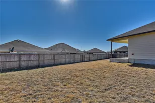 1025 Briscoe St, Brenham, TX 77833 - Photo 20