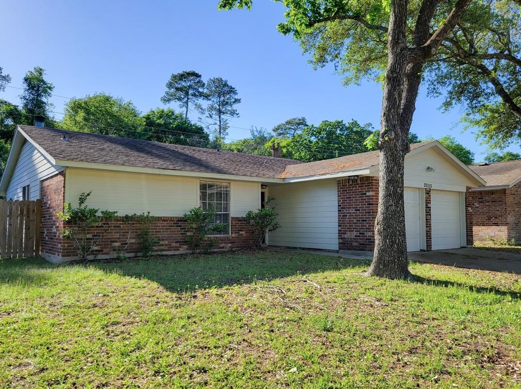 20115 Fox Glen Ln, Humble, TX 77338-1411