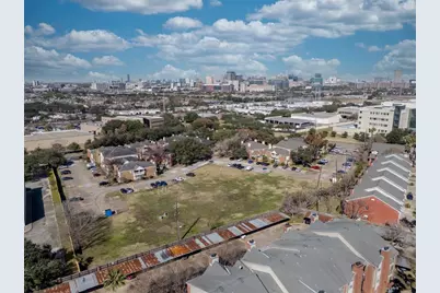 2626 Holly Hall Street, Houston, TX 77054 - Photo 12