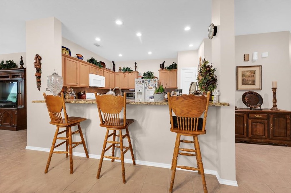 16434 Misty Paloma Dr, Houston TX  77049-3136 exterior