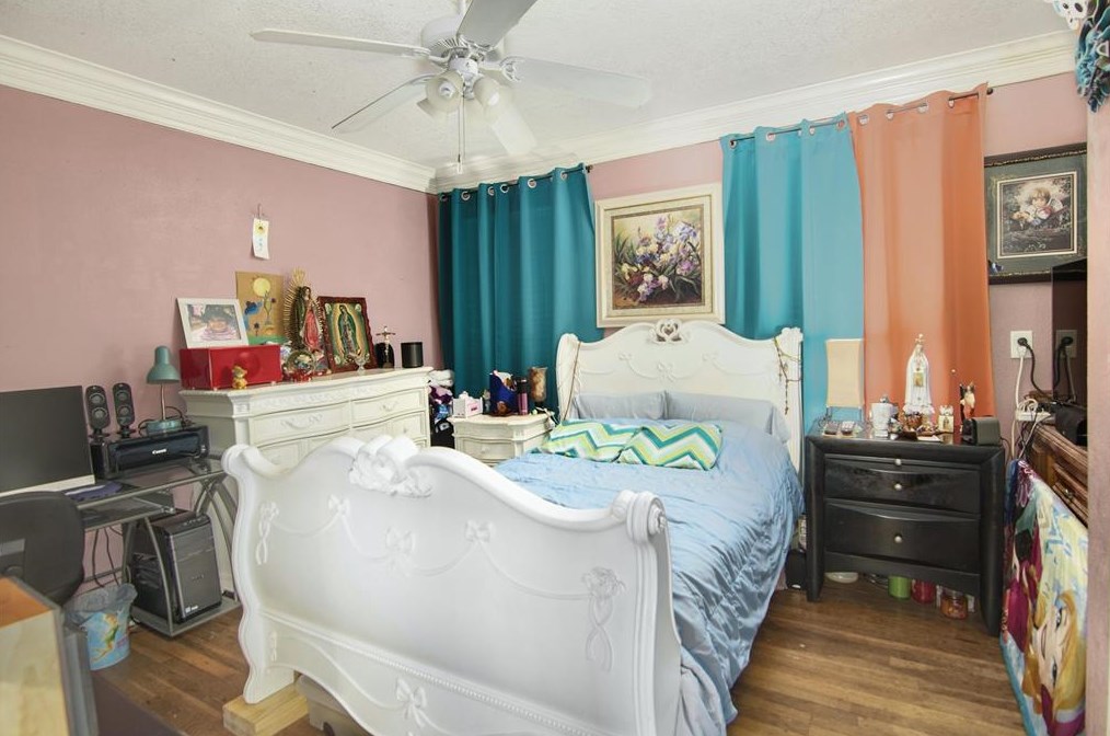 8205 Appleton St, Houston TX  77022-6120 exterior