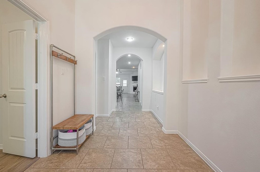 8722 Adrienne Dr, Tomball, TX 77375