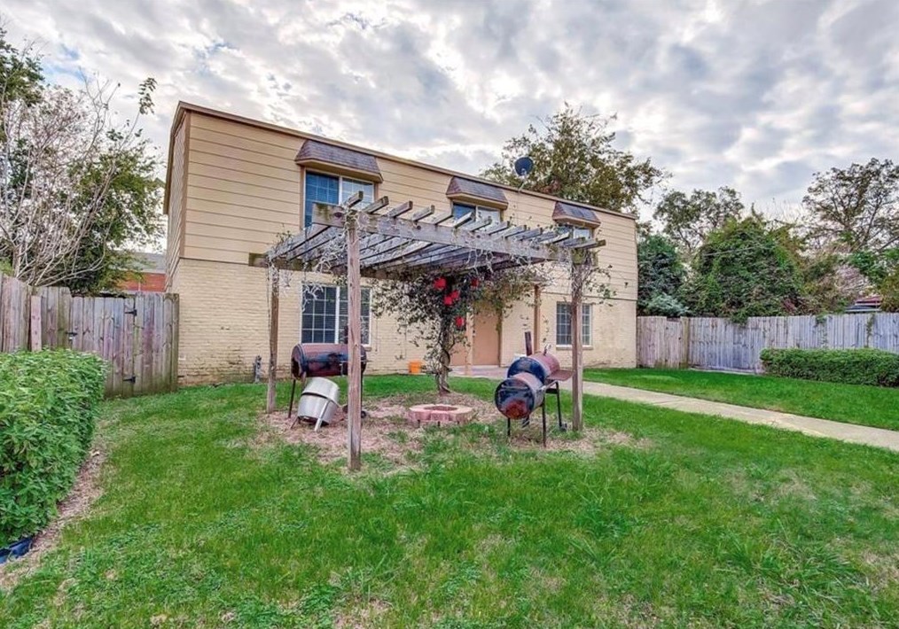 3918 Anita St #1, Houston, TX 77004
