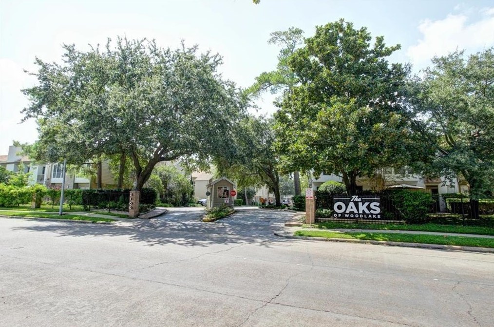 2100 Tanglewilde St Apt 362, Houston, TX 77063