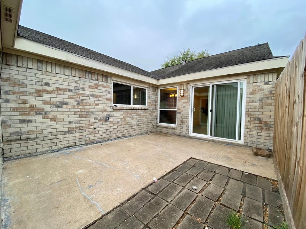 2515 Planters Row, Sugar Land, TX 77478