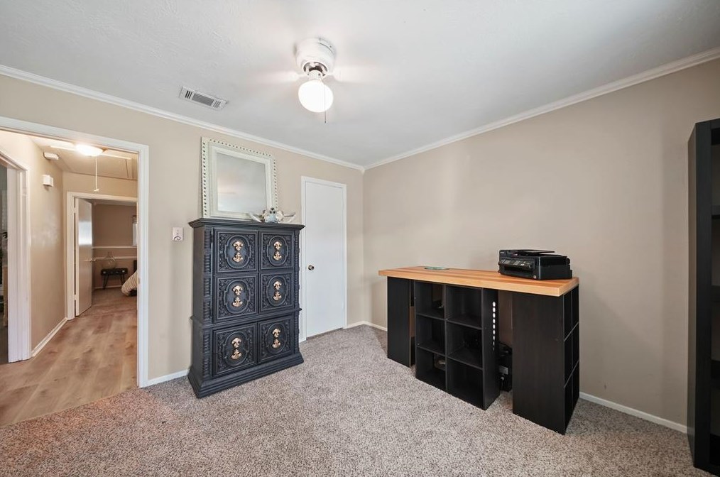 5819 Woodmancote Dr, Humble TX 77346-2653 exterior