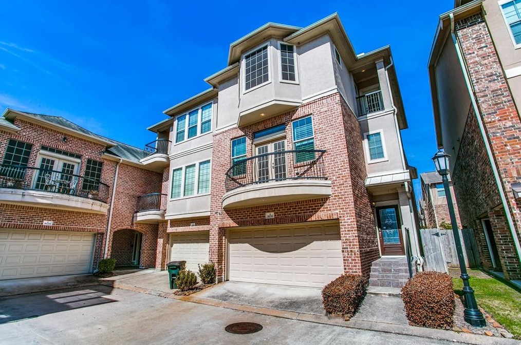 8033 Durango Way Dr, Houston, TX 77040-1391