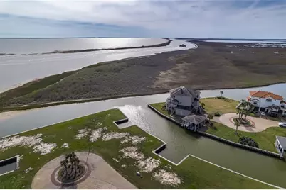 27 Half Moon, Hitchcock, TX 77563 - Photo 20