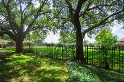4811 Lake Village Drive, Fulshear, TX 77441 - Photo 12