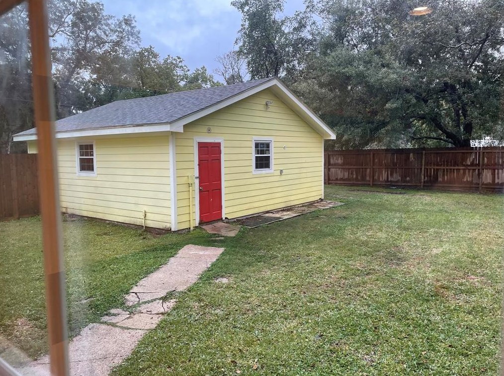 134 Barbara Dr, Richwood, TX 77531-4319