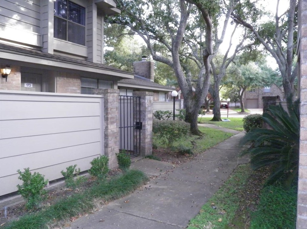 2711 Grants Lake Blvd #173-q, Sugar Land, TX 77479