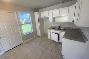 5601 Malmedy Rd, Houston, TX 77033 - Photo 4