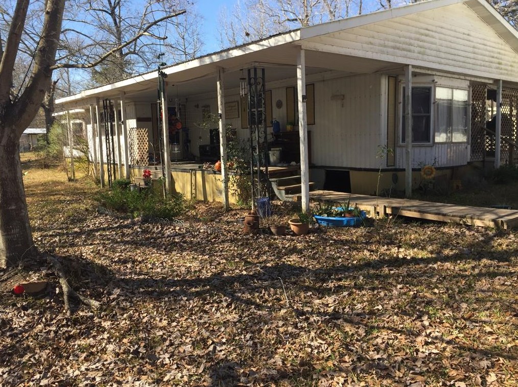 465 Magnolia Park, Onalaska, TX 77360-4939