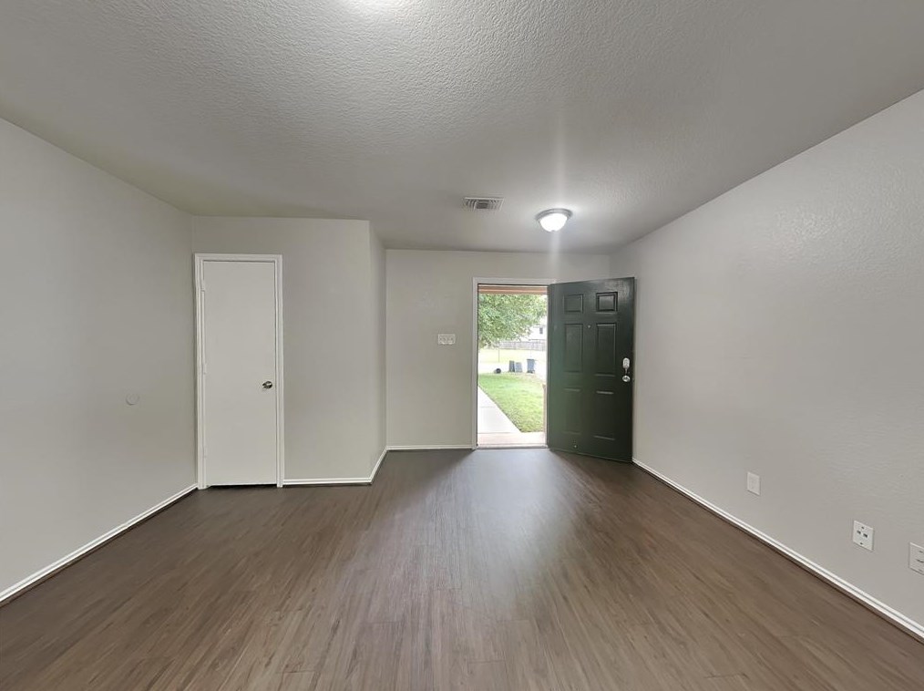 4218 Heritagestone Dr, Houston, TX 77066