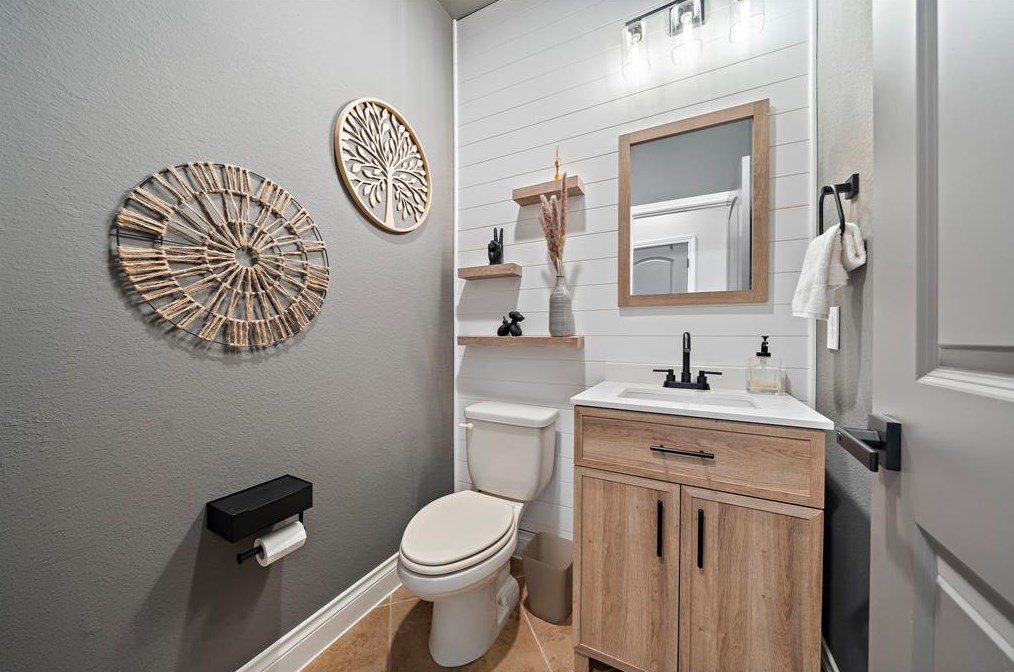 2617 Nightsong Dr, Pearland TX  77584-3736 exterior