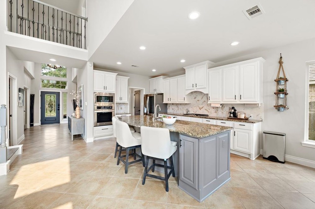 2617 Nightsong Dr, Pearland TX  77584-3736 exterior