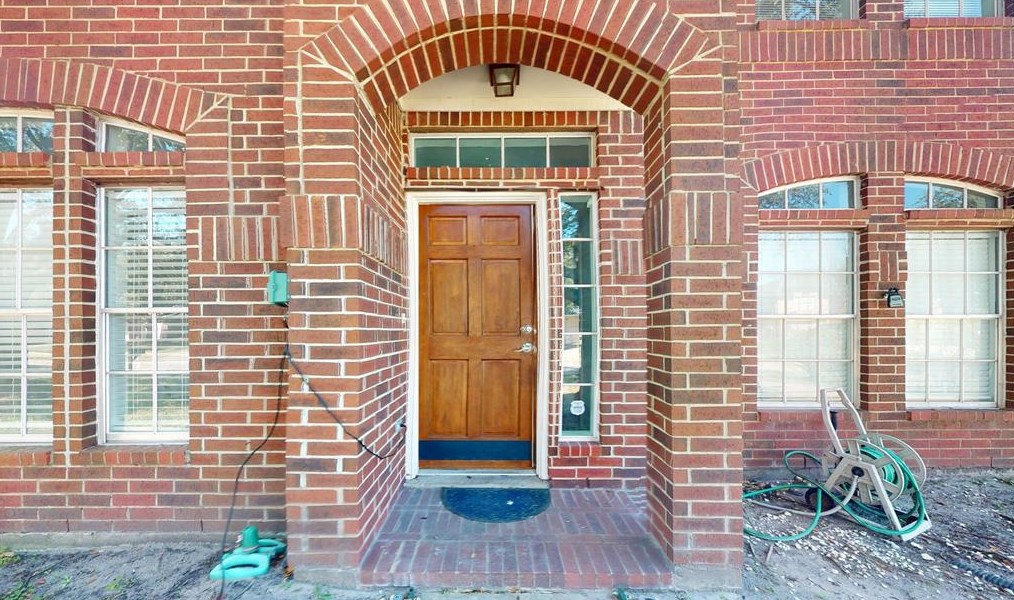 16919 Carbridge Dr, Houston, TX 77084-1809