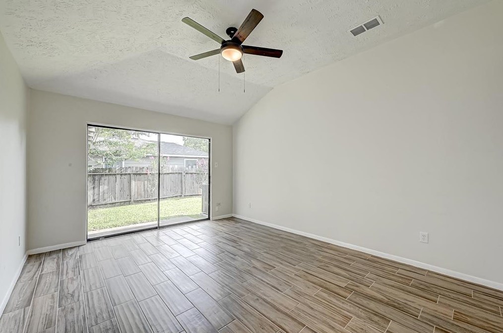 12822 Westpark Dr, Houston TX  77082-3950 exterior