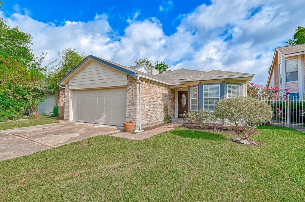 12822 Westpark Dr, Houston TX  77082-3620 exterior
