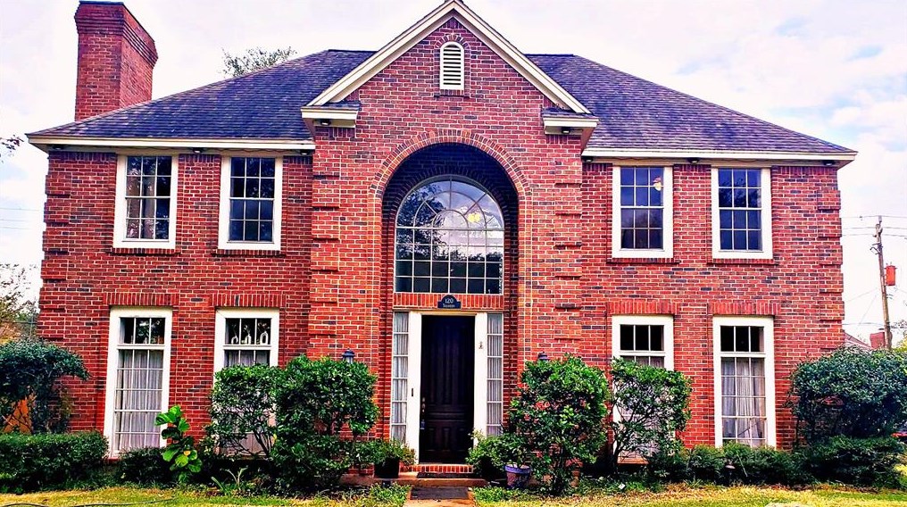 120 Strawberry Dr, Richwood, TX 77566
