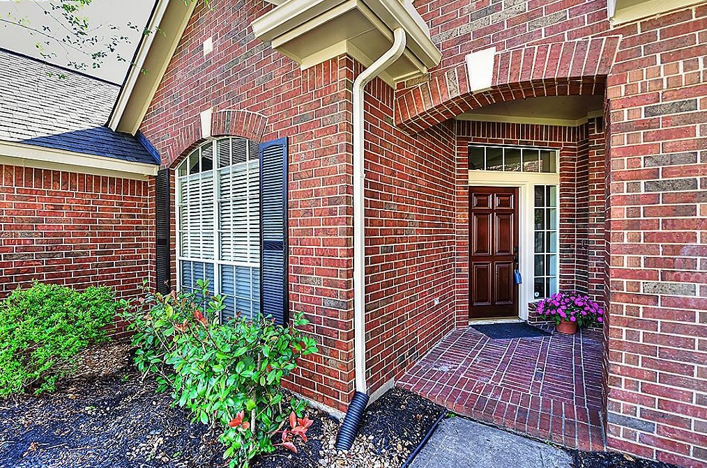 13703 Clareton Ln, Cypress TX  77429-7703 exterior