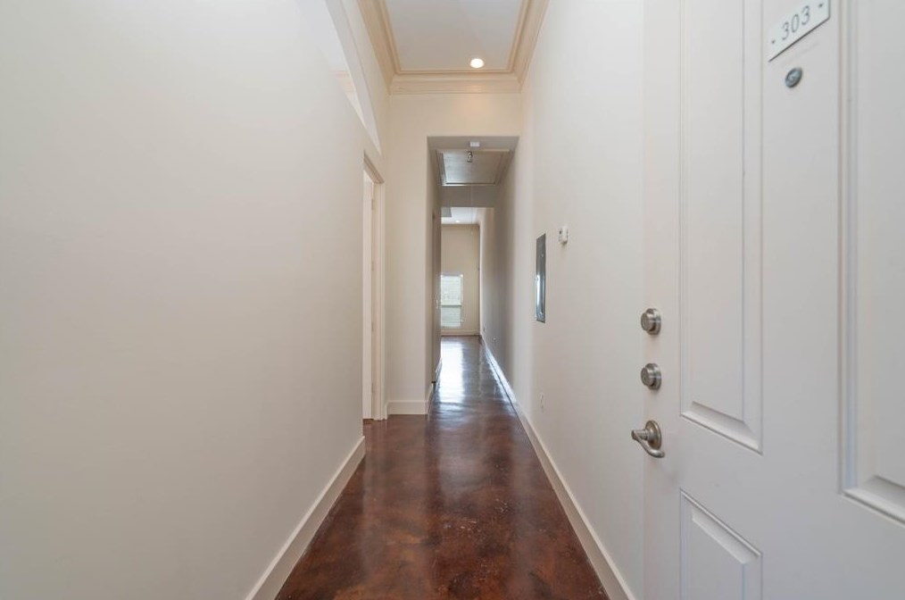5801 Winsome Ln Unit 303, Houston, TX 77057