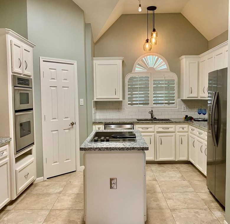 3907 Princeton Park Ct, Houston, TX 77058-1205