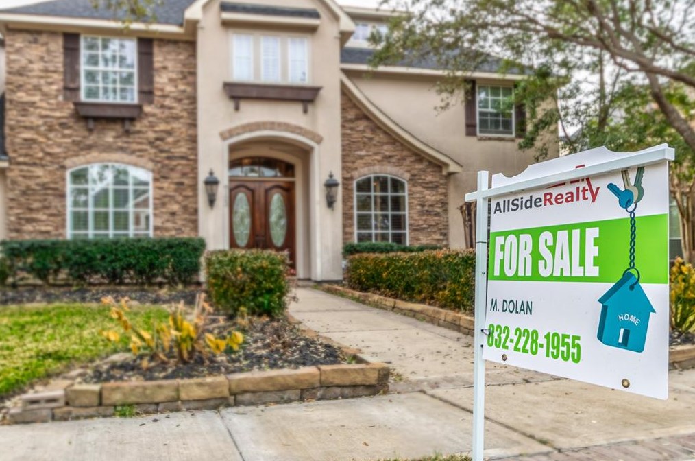 8123 Cranbrook Holw Ln, Houston TX  77095-4946 exterior