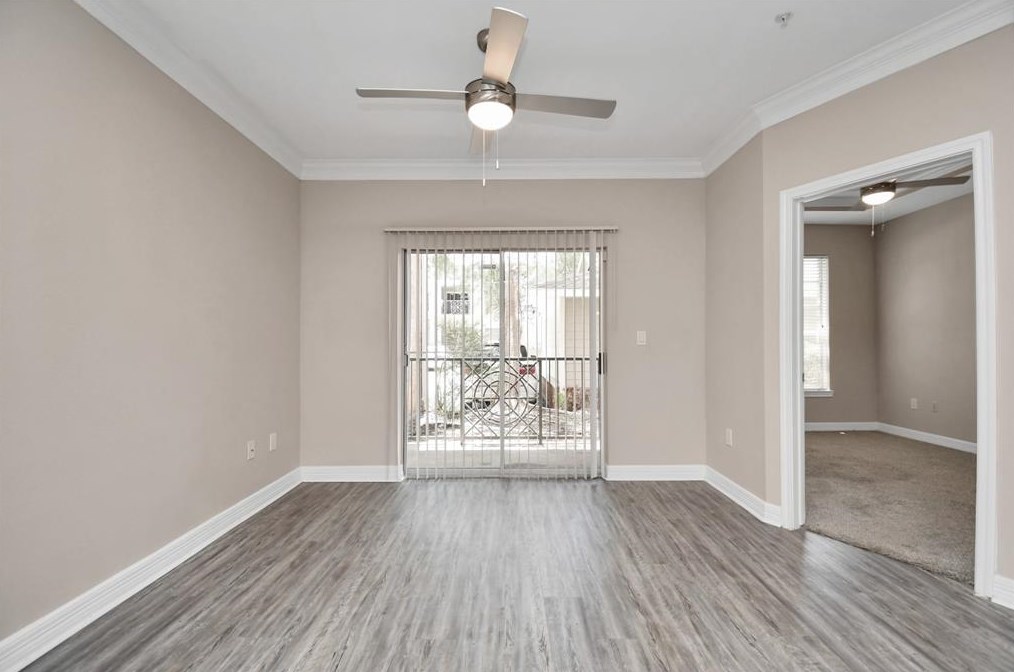 3225 Woodland Park Dr #1273, Houston, TX 77082