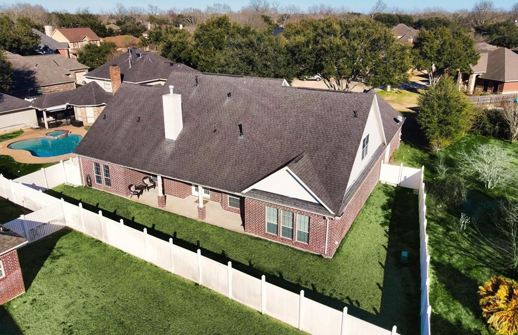 33334 Winsford St, Fulshear TX 77441-4040 exterior