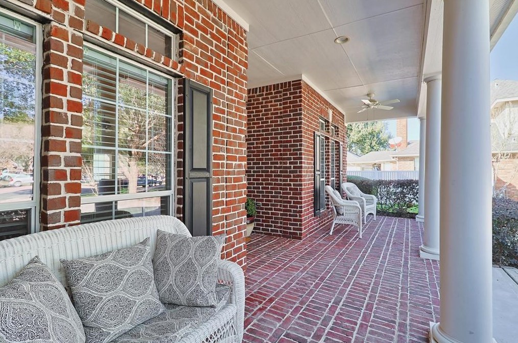 33334 Winsford St, Fulshear TX 77441-4040 exterior