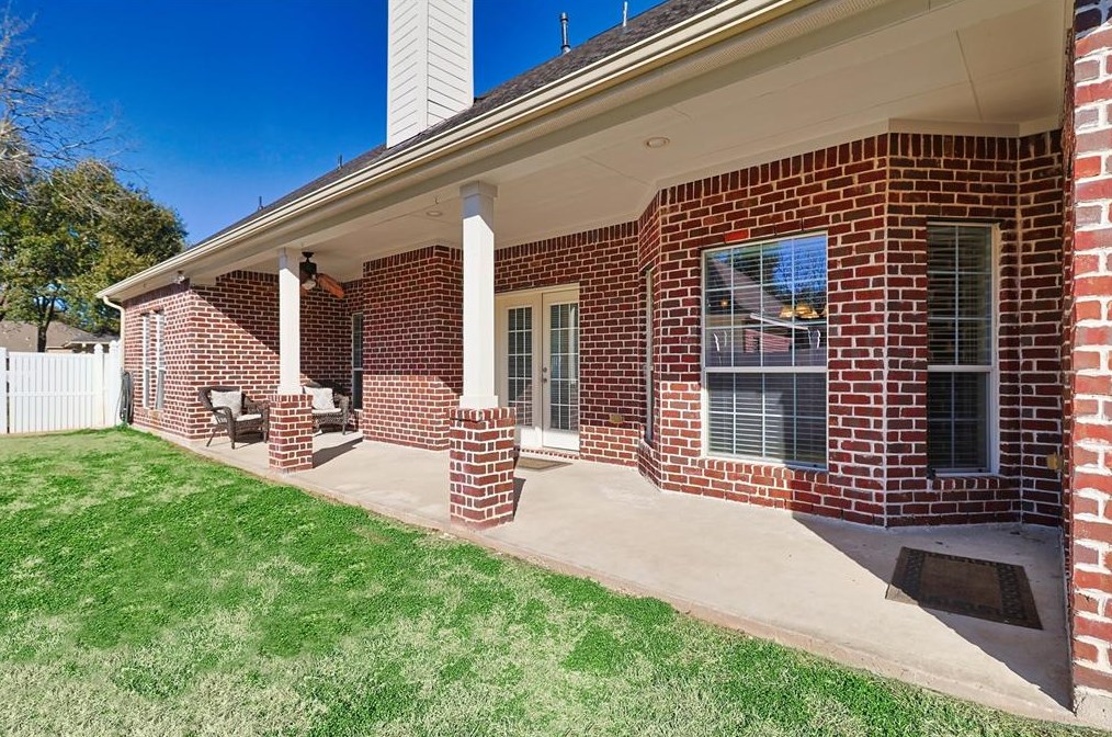 33334 Winsford St, Fulshear TX 77441-4040 exterior