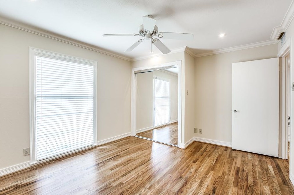 1750 Wroxton Ct, Houston TX  77005-1717 exterior