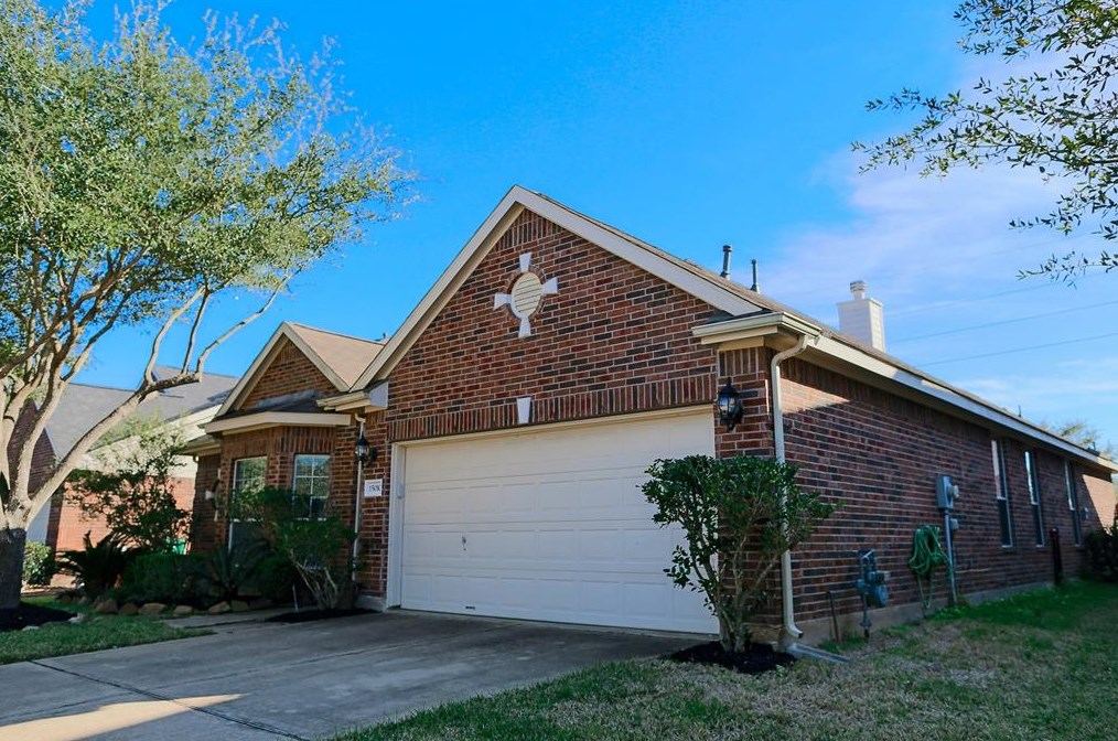 15010 Wildberry Creek Ct, Cypress, TX 77433