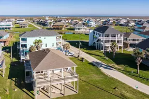 929 Bahama Dr, Crystal Beach, TX 77650 - Photo 46