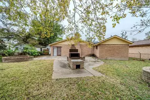 7226 Gore Dr, Houston, TX 77016 - Photo 24