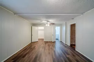 7226 Gore Dr, Houston, TX 77016 - Photo 20